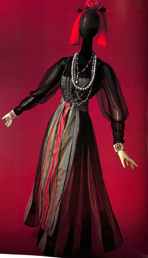 "Inventive Clothes: 1909-1939" 1975 MORISHITA, Hiromu