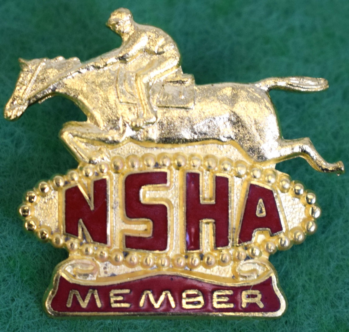 NSHA Member National Steeplechase Hunt Association Horse Racing Pin (New)