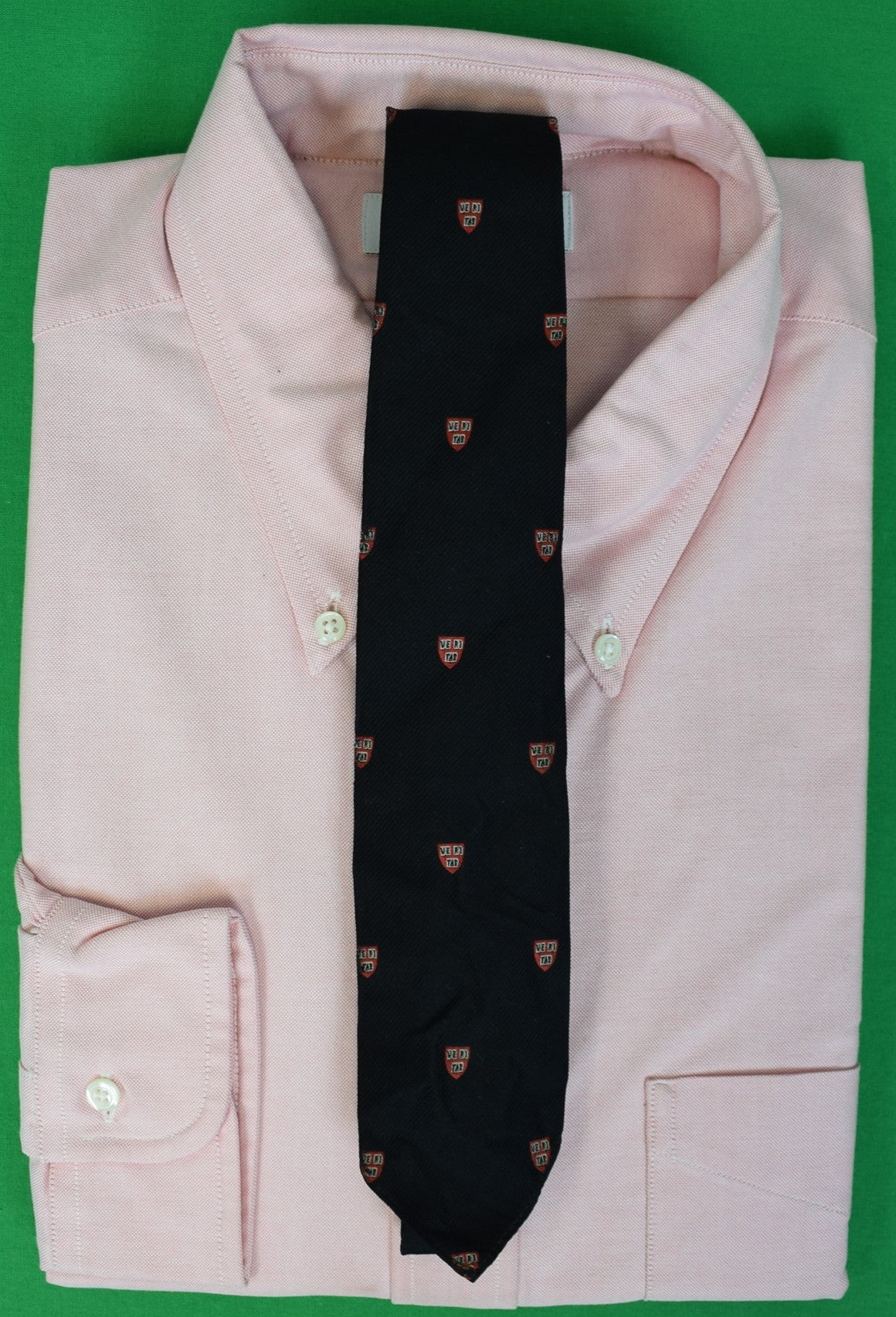 Harvard Co-Op Society Black Veritas Crest Emblematic Club Tie