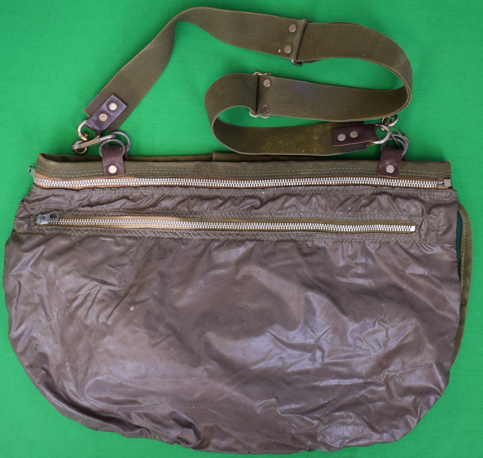 "Abercrombie & Fitch Creel Bag w/ Mesh Catch Pouch"