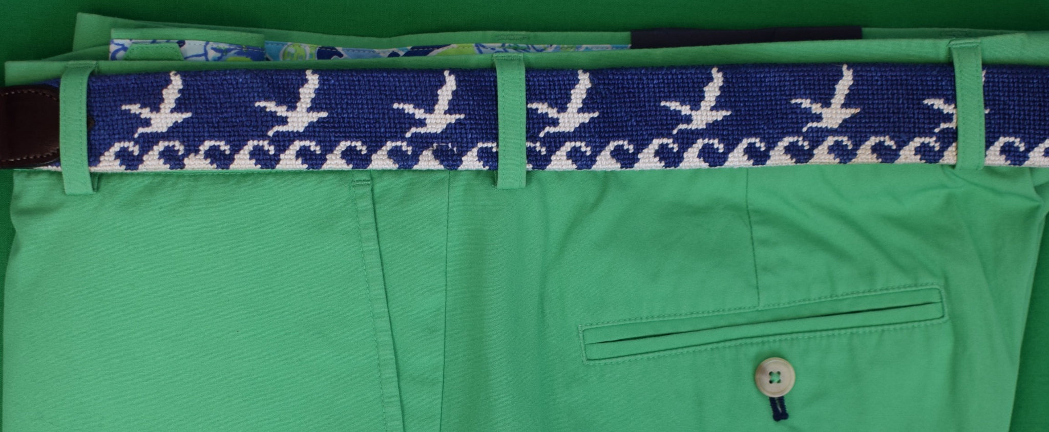 Itz A Stitch Hand-Stitched Needlepoint Belt Royal Blue w/ White Ocean Waves & Seagulls Sz 45