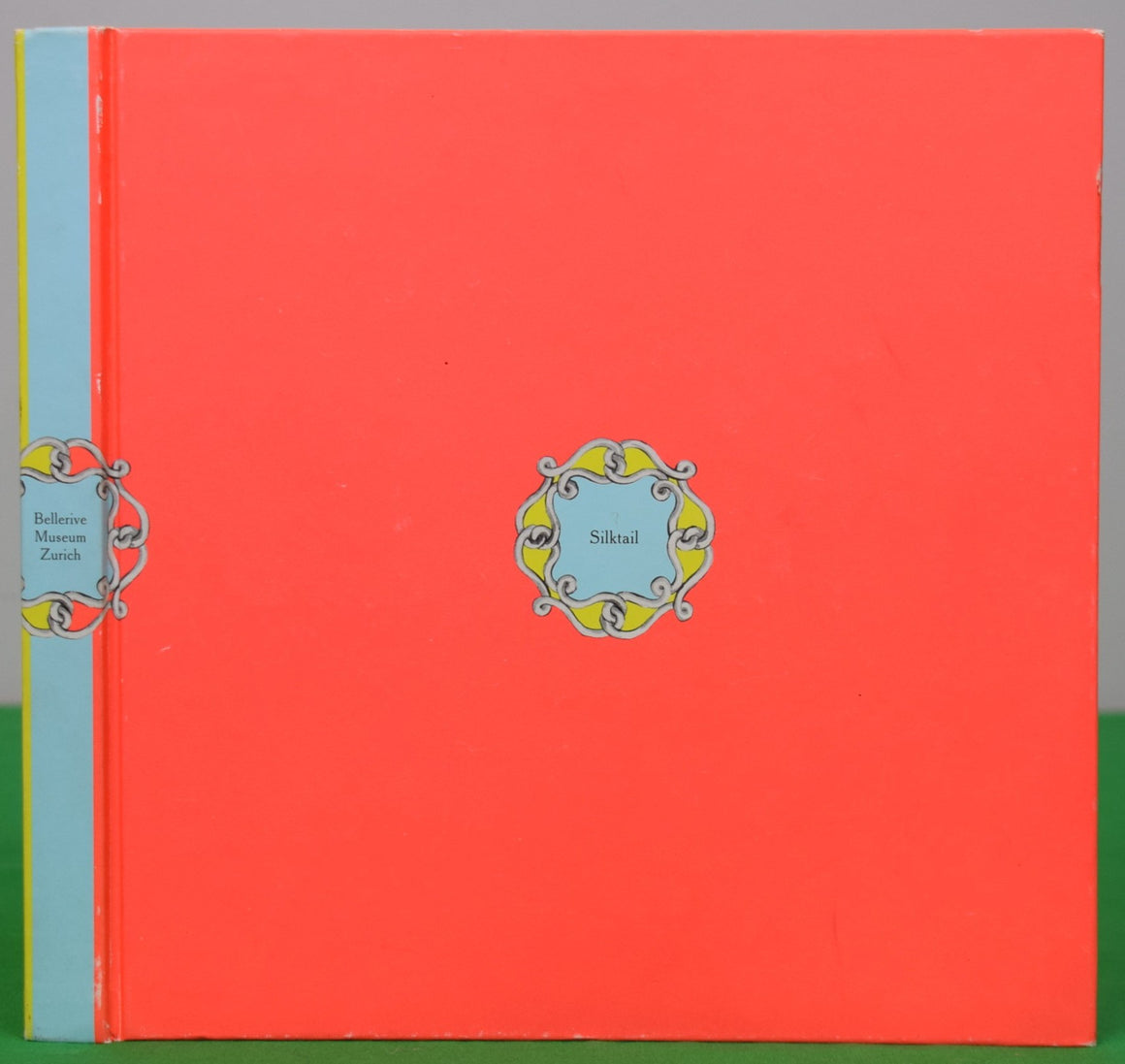 "Silk Tail: Bellerive Museum" 1998 HELLER, Martin and Lotte