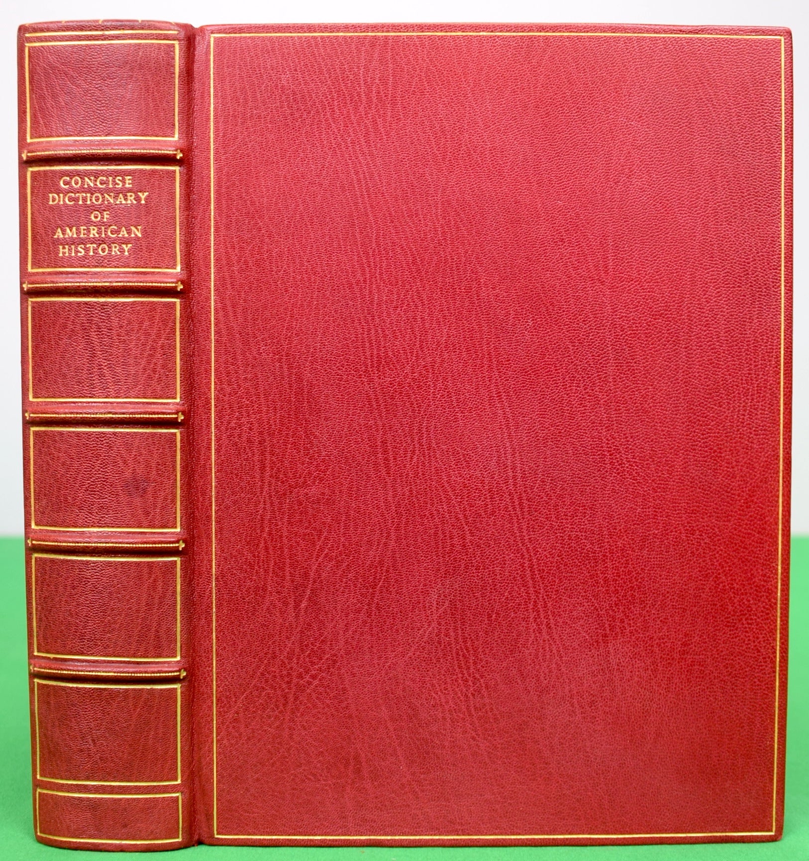 "Concise Dictionary Of American History" 1962 ANDREWS, Wayne [editor]