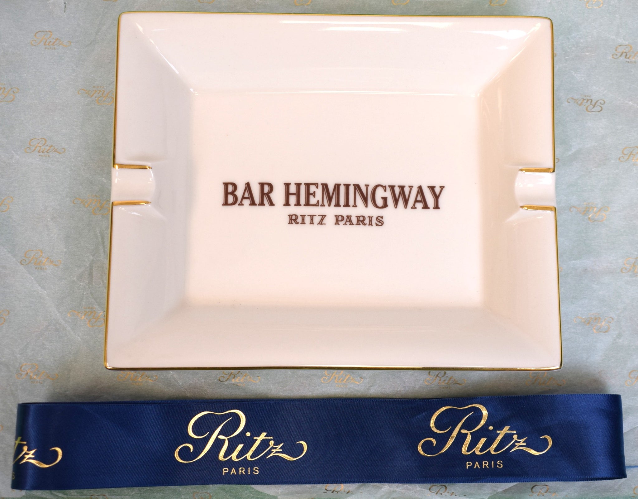 "Bar Hemingway Ritz Paris Porcelain Ashtray" (New)