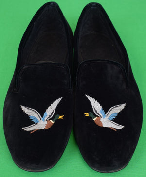 Abercrombie & Fitch Black Velvet Mallard Embroidered Slippers Made In England" Sz 10 1/2D