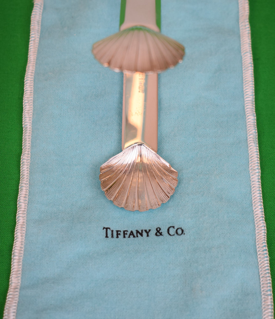 "Tiffany & Co Sterling Silver Scallop Shell Ice Tongs w/ Tiffany Blue Pouch"
