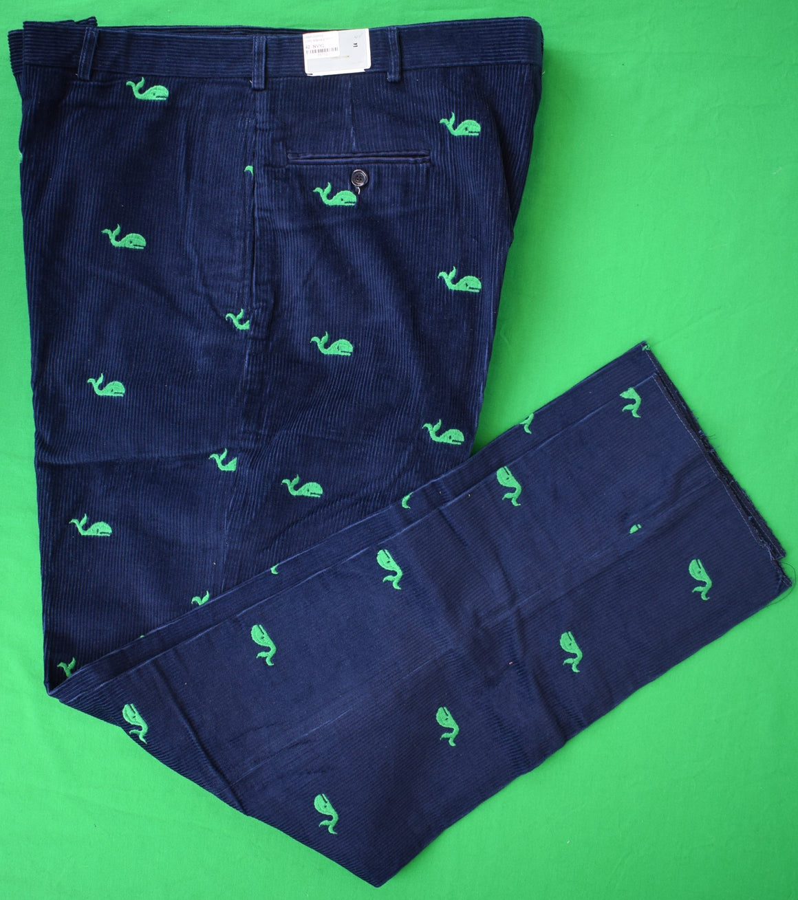 O'Connell's Navy Corduroy w/ Kelly Green Embroidered Whale Print Sz 42 (NWT)