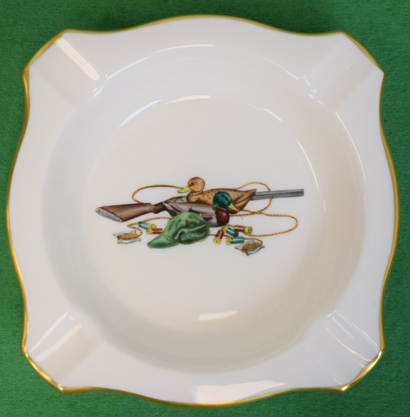 Abercrombie & Fitch x Frank Vosmansky Hand Painted w/ Duck Decoys/ Hunting Rifle/ Shot Shells Porcelain Ashtray