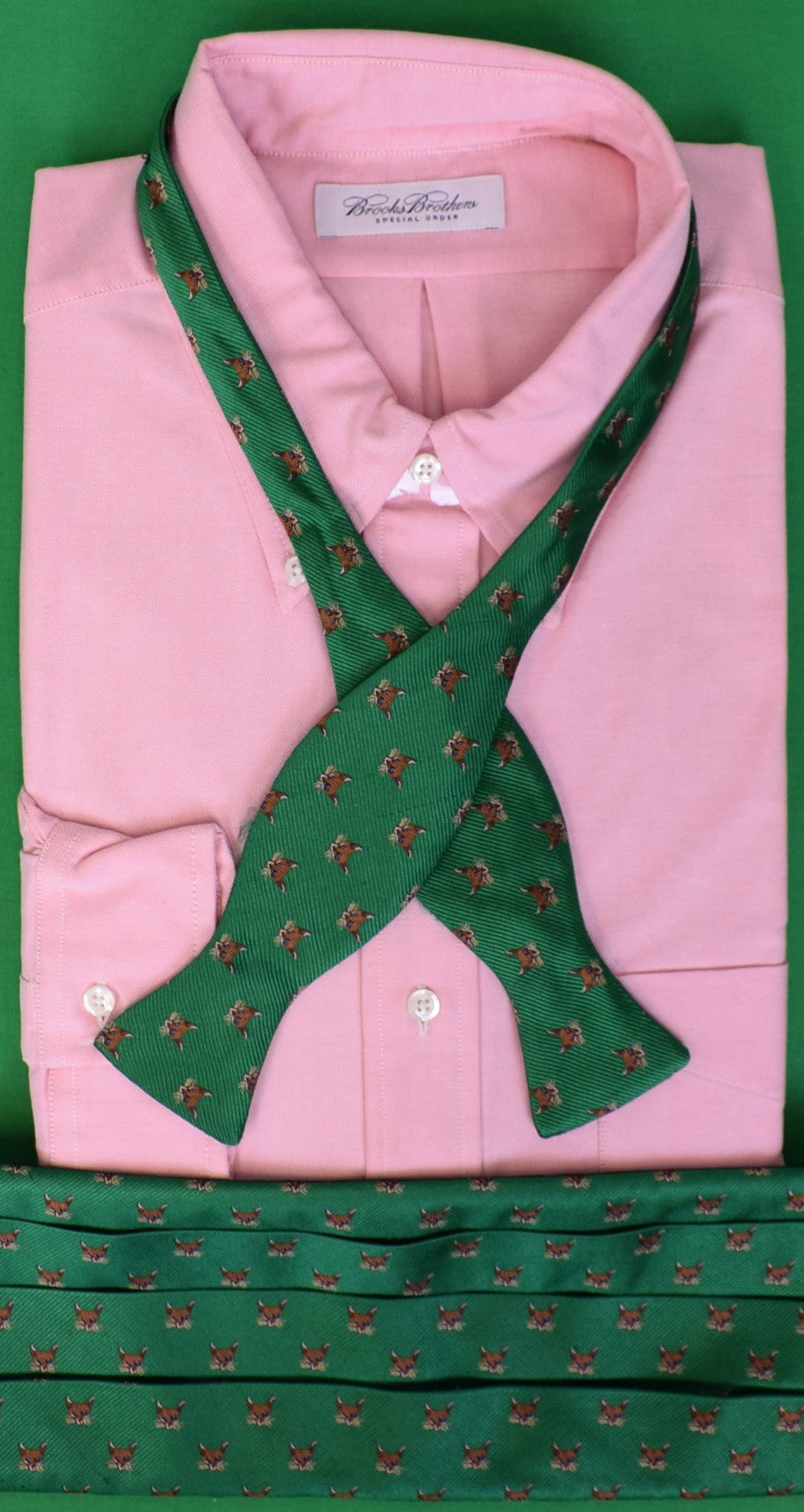 Cummerbund & Bowtie Set w/ Green Silk & Gold Fox Mask Motif Print