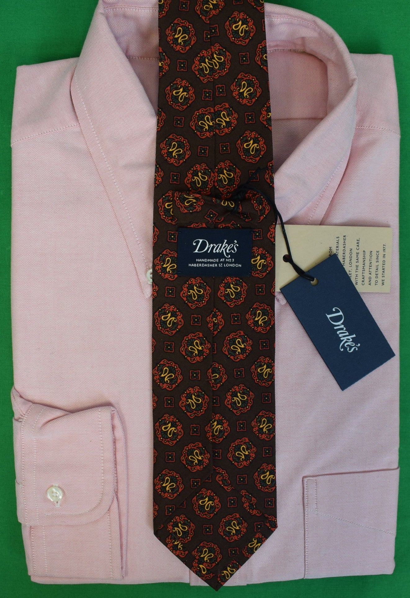 Drake's London English Brown w/ Gold/ Red/ Green Foulard Print Silk Club Tie (NWT)