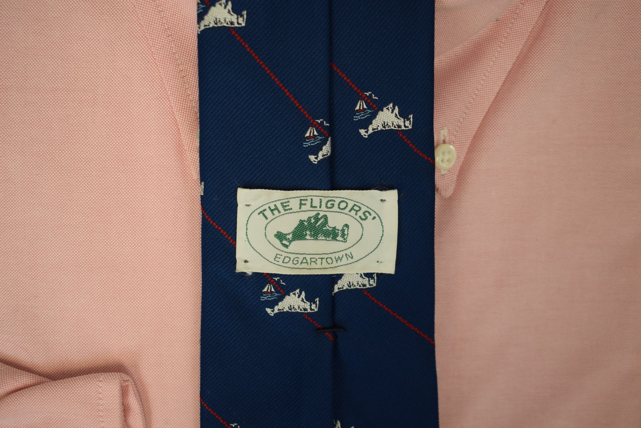 The Fligors' Edgartown Silver Map w/ Navy Martha's Vineyard Poly Club Tie (NWOT)