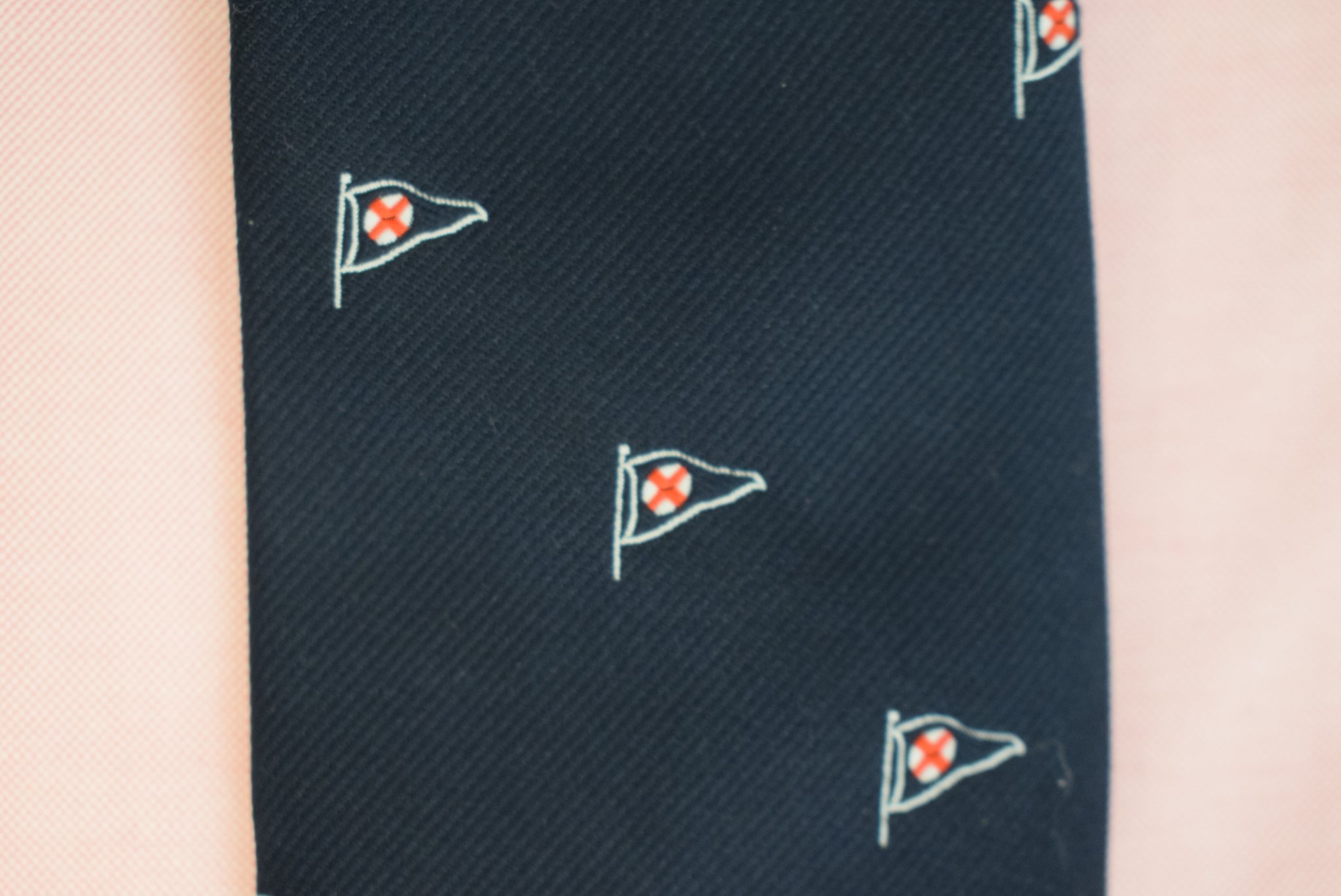 Shelter Island Yacht Club Navy Burgee Flag Members Tie