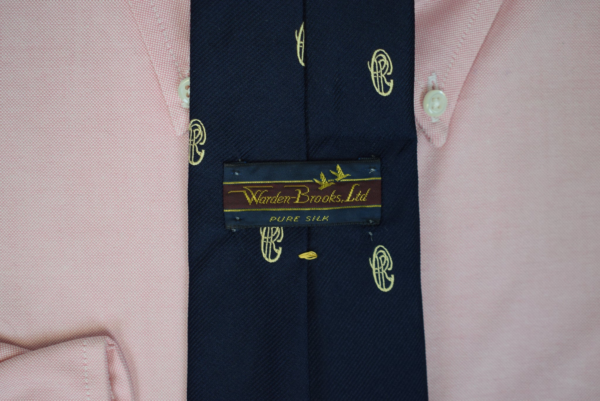 "Piping Rock Club Navy Silk Member's Tie w/ PRC Crest"