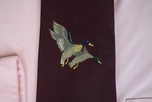 Polo Ralph Lauren Burgundy Silk Tie w/ Jacquard Cloaked Huntsman w/ Retrievers & Mallards In Flight