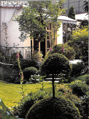 "The Secret Gardens Of Paris" 2000 D'ARNOUX, Alexandra and DE LAUBADERE, Bruno