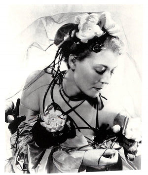 "Kentucky Countess Mona Bismarck In Art & Fashion" 1997 BIRCHFIELD, James D.