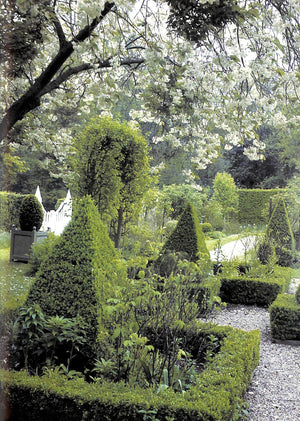 "Topiary: The Art Of Clipping Trees And Ornamental Hedges" 1988 CLEVELY, A.M.
