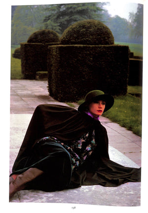 "Yves Saint Laurent Images Of Design 1958-1988" 1988 SAINT LAURENT, Yves