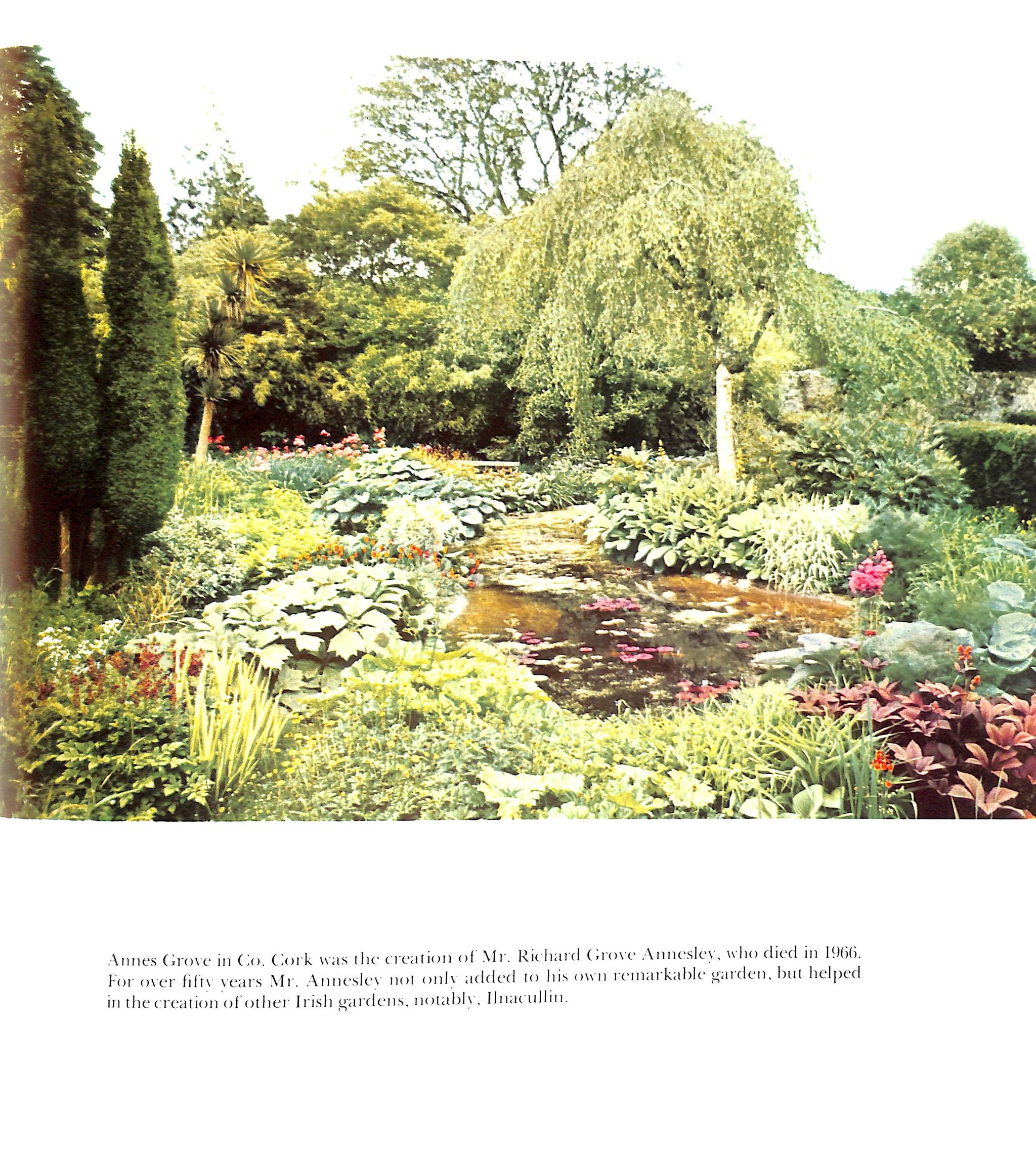 "Irish Gardens" 1967 HYAMS, Edward [text by]