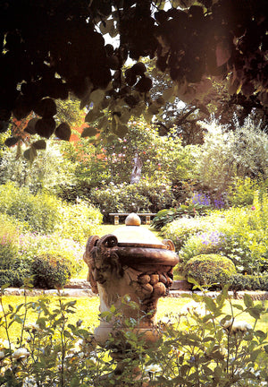 "Gardens In Belgium" 1989 SEJOURNET, Jean de [text] BEKAERT, Piet [photography and artwork]