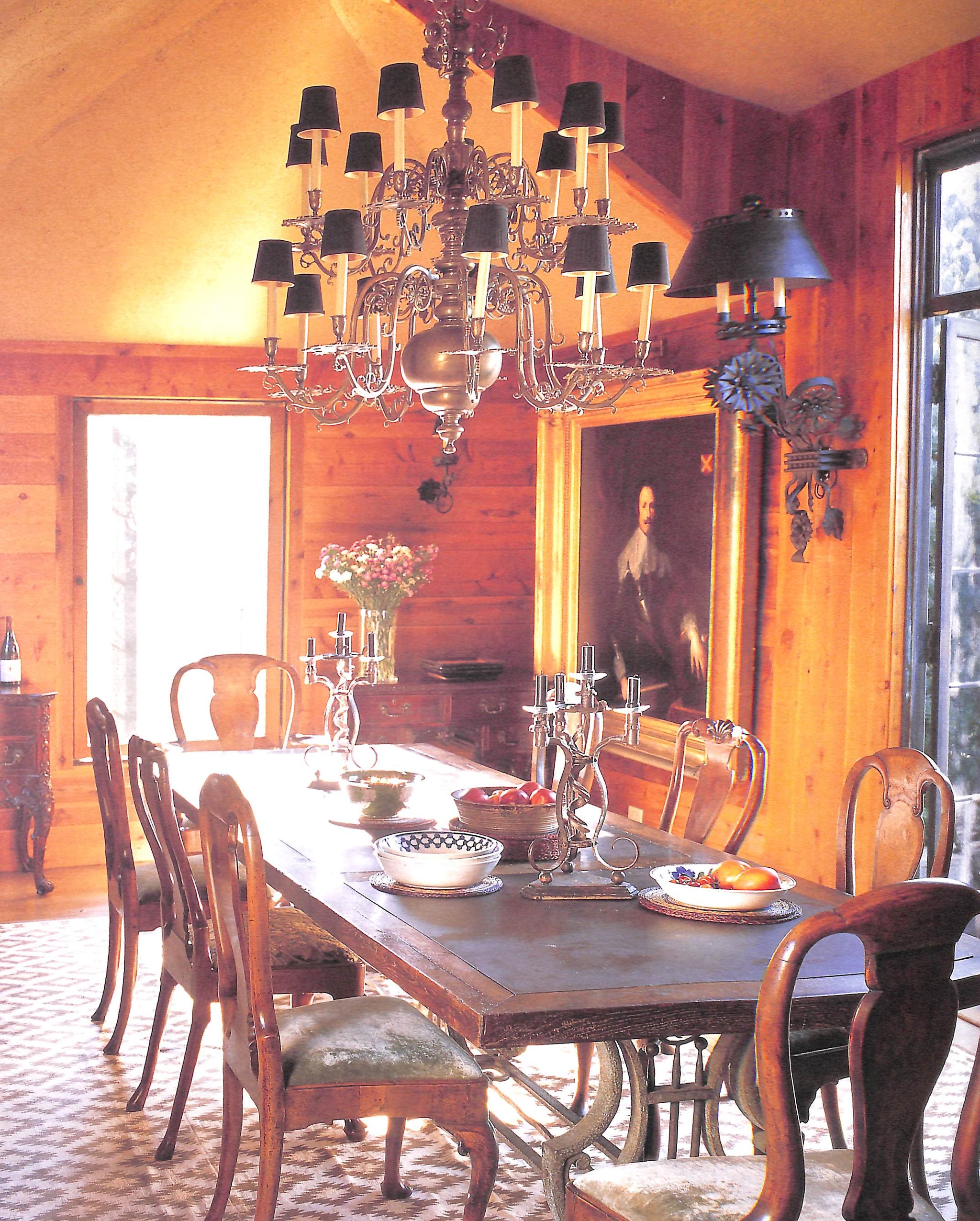 "Designing The Hamptons: Portraits Of Interiors" 2006 LIND, Diana [edi