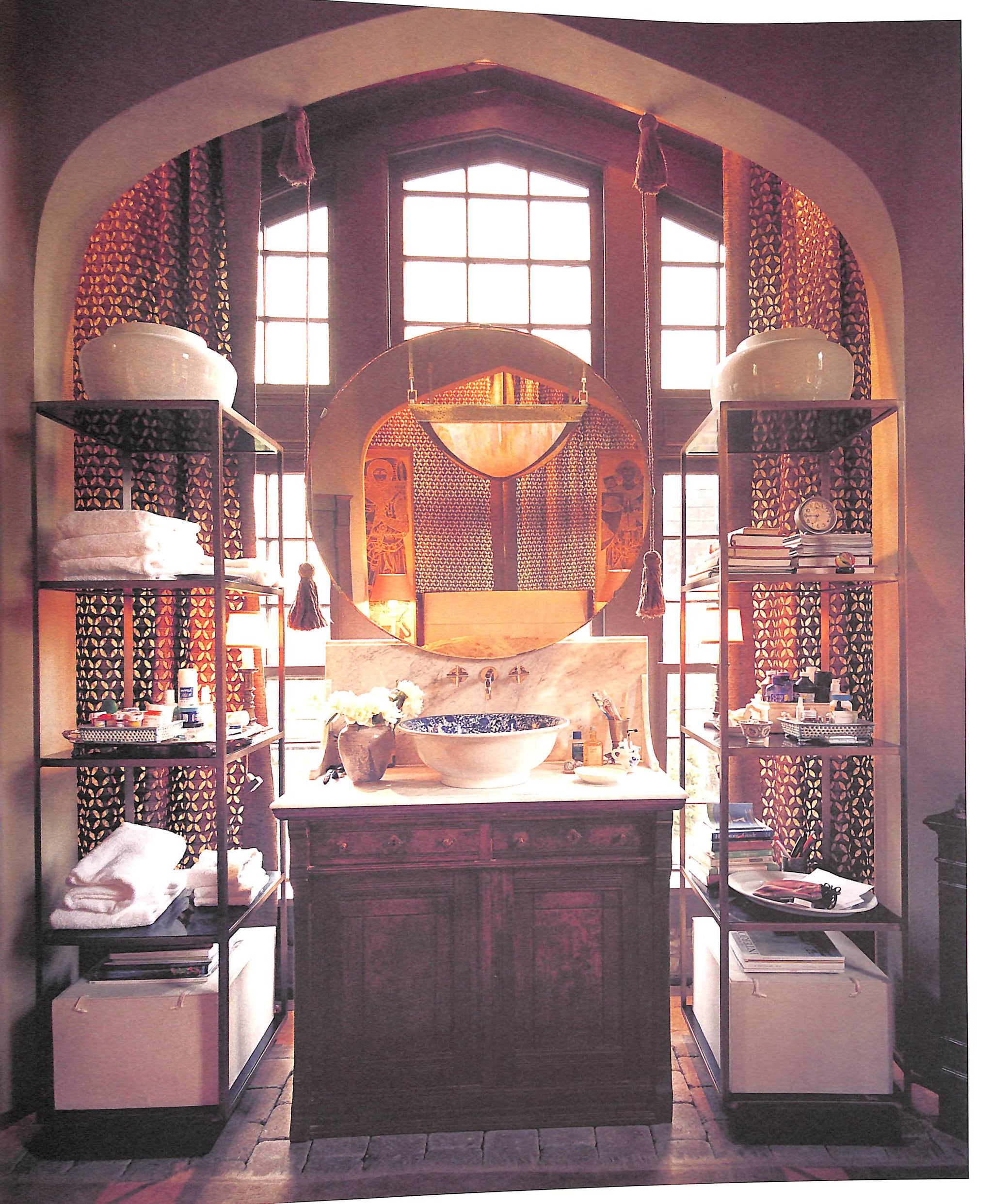 "Designing The Hamptons: Portraits Of Interiors" 2006 LIND, Diana [edi
