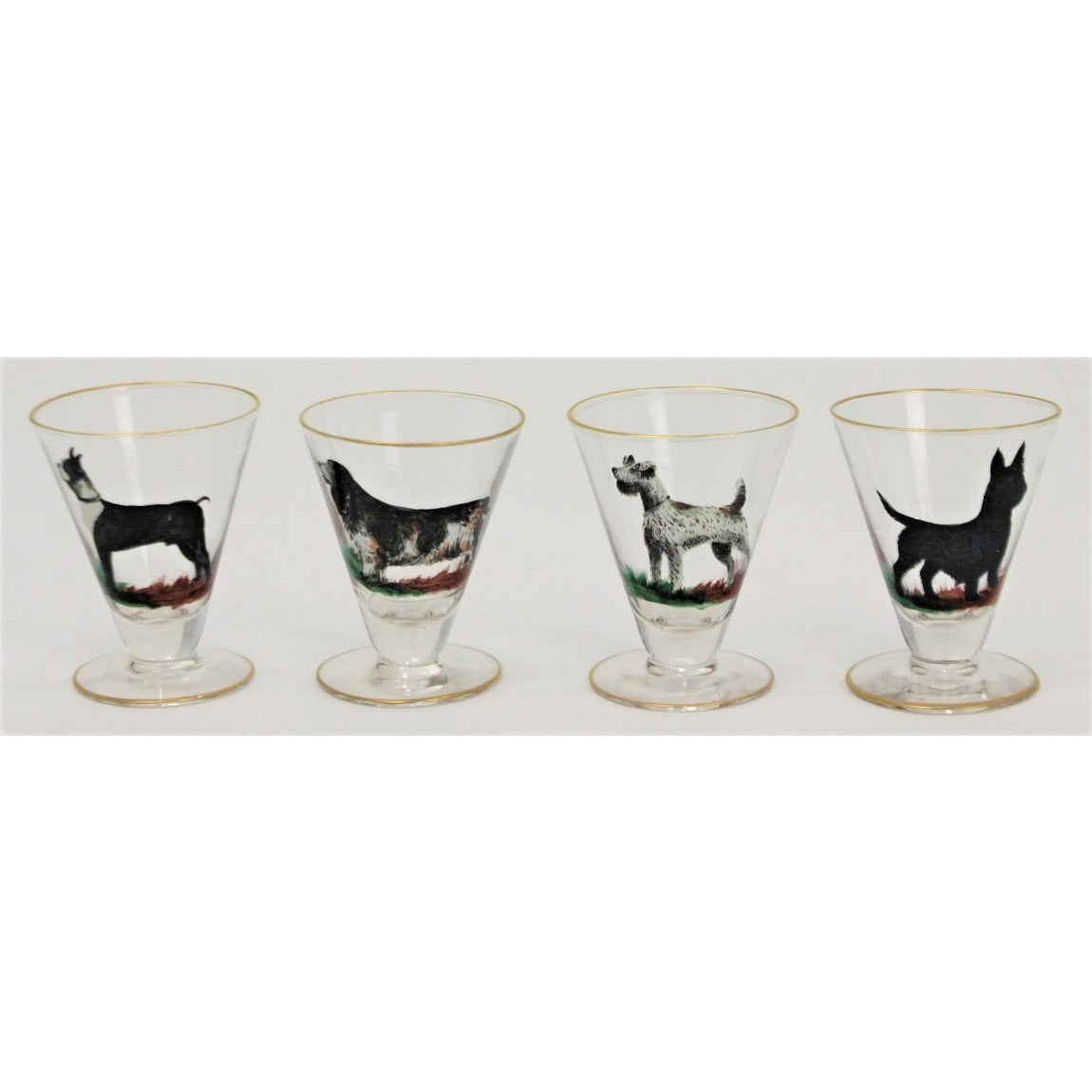 Set of 4 Sporting Dog Cordial Glasses