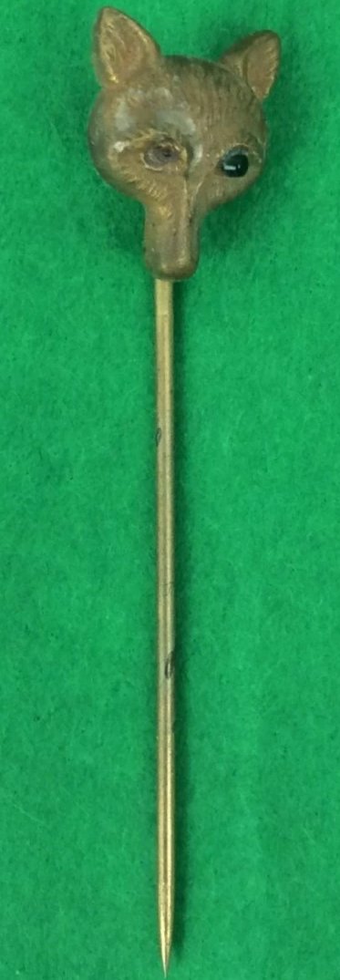 Emerald Eye Bronze Foxhead Stick Pin