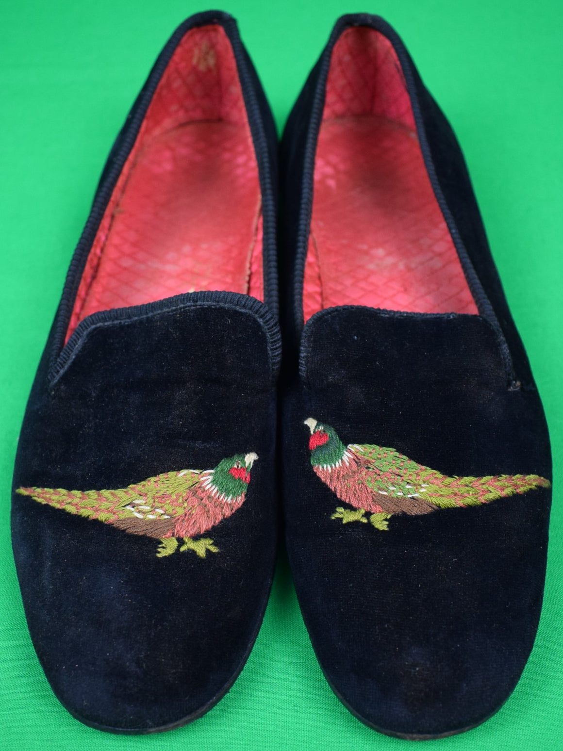 Shep Miller Southampton, L.I. Black Velvet Pheasant Slippers Made In England Sz 8.5 UK