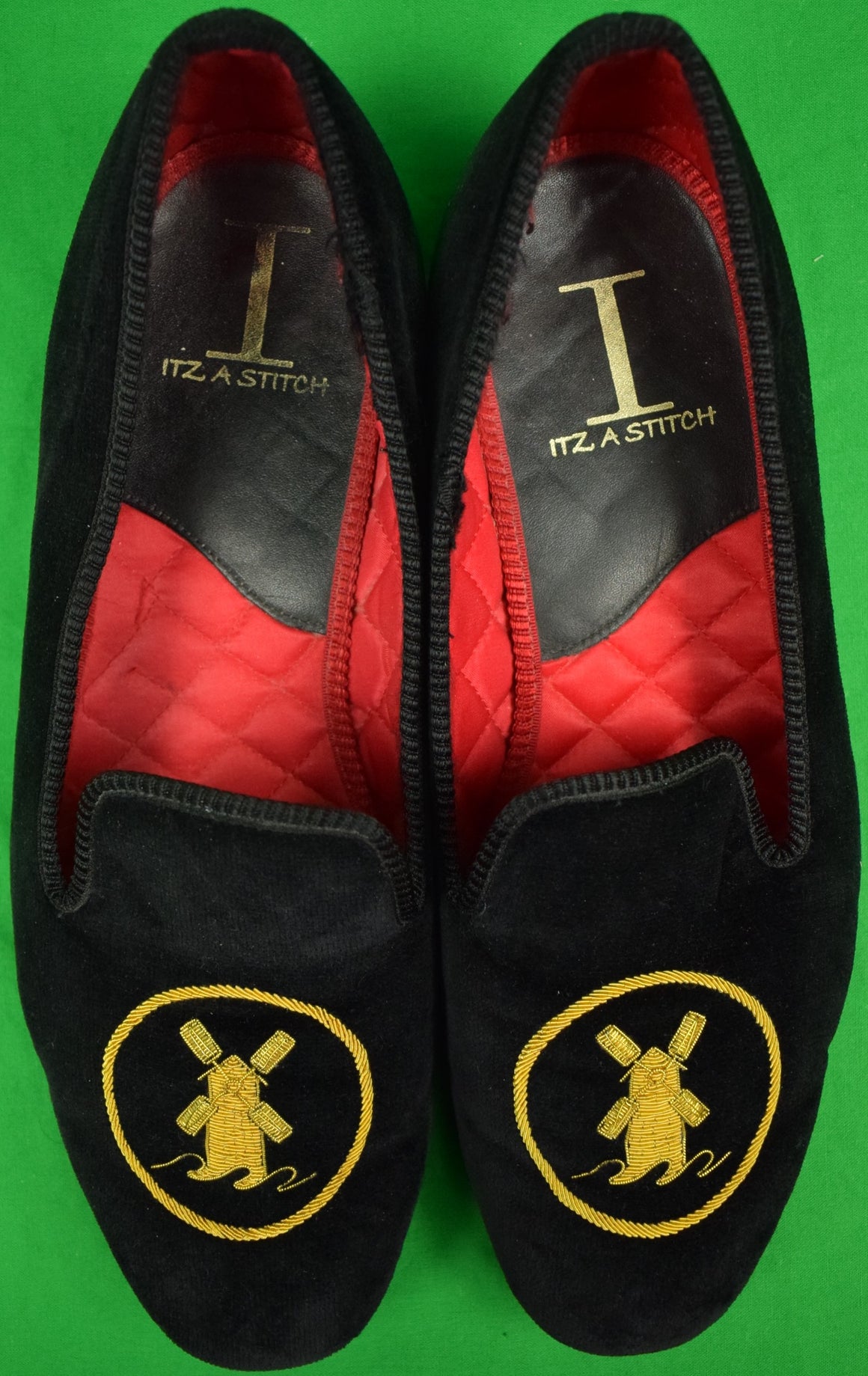 "The Mill Reef Club Antigua Black Velvet Slippers Hand Made in England" Sz: 9.5L/10R