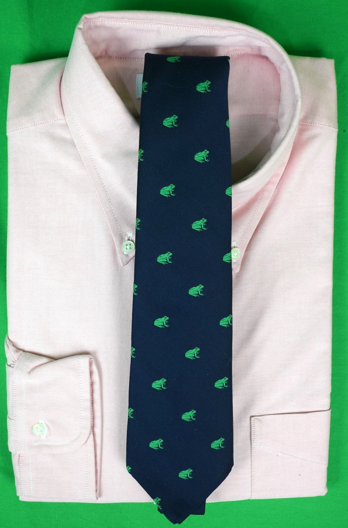 Trimingham's Bermuda Navy Poly Tie w/  Green Frog Print
